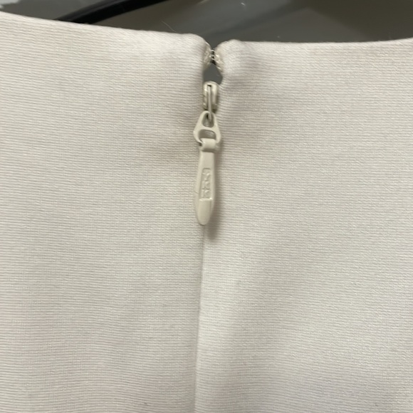 Colour block bodycon dress - Picture 3 of 4